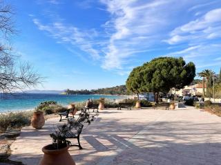 Appartement cosy à Cavalière avec terrasse, proche plage et commerces, 6 couchages - FR-1-251-546 - Le Lavandou - 1