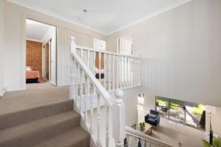 Bushmans, 10,24 Tomaree St - Spacious townhouse close to Nelson Bay, Wi-Fi and air conditioning provided - Nelson Bay - 5