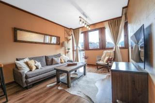 Hill-side Apartment in Nation Park - Bansko - 0