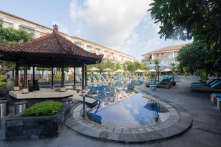 Kuta Beach Club Hotel - Kuta - 9