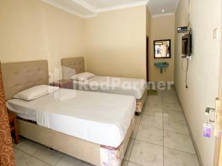 Hotel Kurnia @ Jln Pemuda Blora RedPartner - Blora - 3
