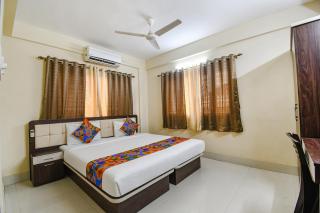 FabHotel New Annapurna Plaza - Nr Axis Mall - 9