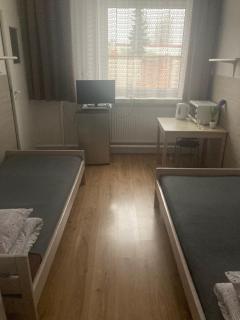 Pokoje Gościnne Nad Łódką - 0