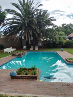 Nabeelah's Guesthouse - Roodepoort - 6