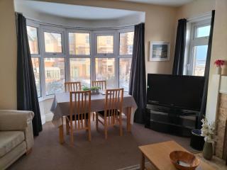 Ashton Holiday Flats Seaviews - Bridlington - 2
