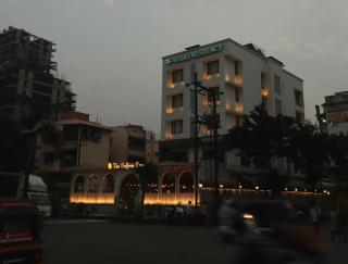 VEGAS RESIDENCY - Kalyan - 8