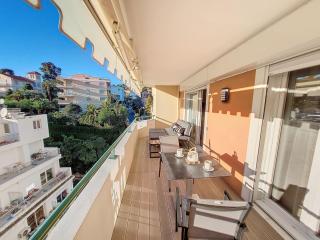 Nestor&Jeeves -PERLE DOREE - Terrace - Design - 7