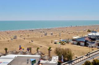 Bright flat overlooking the sea - Beahost - Bibione - 4