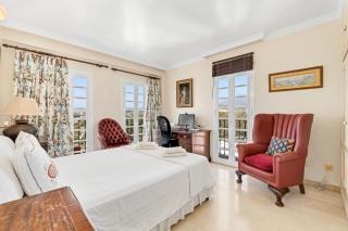Spacy stylish Aloha townhouse - Marbella - 2