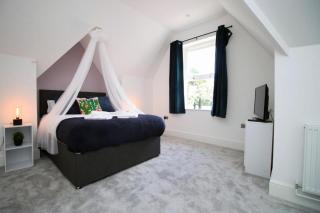 Chic 3-Bed Stay Near Cardiff’s Top Sights - Cardiff - 0