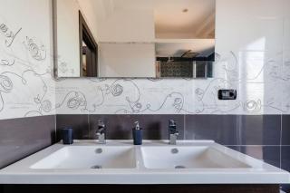 SuiteHouse - With Jacuzzi & All Comfort - San Giorgio a Cremano - 2
