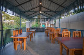 Feel Free Retreat - 4