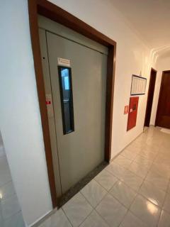 AP com sacada , garagem elevador há 2 min da praia - Praia Grande - 3