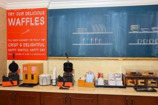 Hampton Inn Atlanta-Canton - Canton - 4