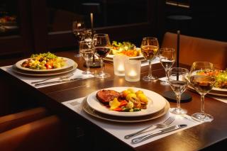 H+ Hotel Bochum - Bochum - 3