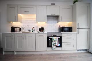 Charming 2-Bed Escape in Vibrant Cardiff - Cardiff - 4