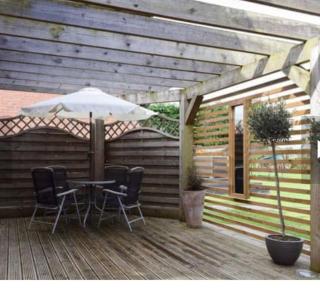 Surrounded by fields just 3 miles from Stratford - upon Avon - Alveston Pastures Cottage - Stratford-upon-Avon - 2