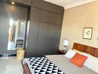 Apt with power back up, WI-FI, 24/7 security : 15 - Kampala - 4