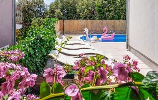 1 Bedroom Amazing Apartment In Sibenik - 1