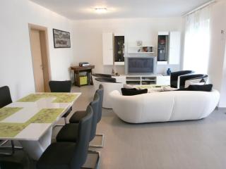 Apartments Bora - Ližnjan - 0