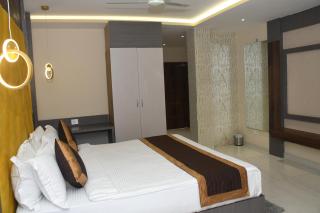 HOTEL IMPERIAL - 2