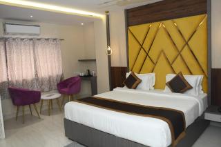 HOTEL IMPERIAL - 9