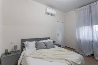Ares&Athena Home - Pavia City - by Host4U - Pavia - 4