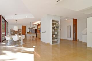 Luxury Villa with Jacuzzis near Puerto Banús - 3