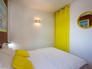 Appartement central et lumineux à Val-d'Isère, proche des pistes et commodités - FR-1-694-221 - 1