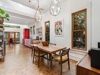 Modern Victorian Retreat with Sauna and Piano - Portland - 3