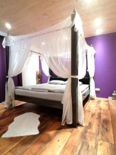 Ferienhaus romantisches Cottage - 2 Schlafzimmer und 2 Bäder - auf historischer Hofreite - 4