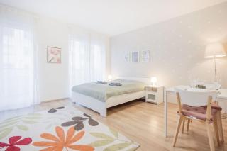 The Chic Crib with Balcony - Budapest - 5