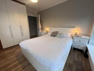 The Coastal Apartment - Homestay - Dublin - 8