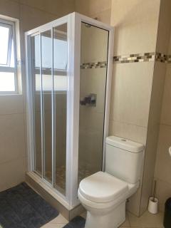 Makyle's Selfcatering Apartment - 6