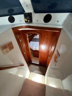 Bateau double cabine proche de la plage - 5