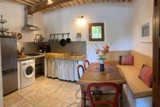 Maison Provençale avec piscine en bord de ruisseau - 4