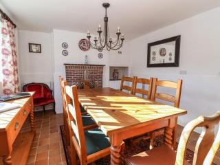 Old Roost Farmhouse - 4