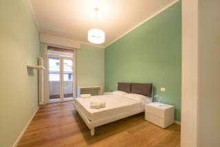 Italianflat - Elegant 2 Bedrooms with Balcony, 5 min walking from Arena - Verona - 0