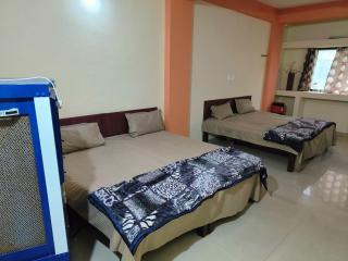 Mathuradhish Niketan Homestay - Ujjain - 2