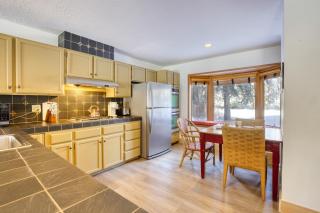 Stunning Summit Condo with Sauna, Hot Tub, Pickleball - Sun Valley - 1