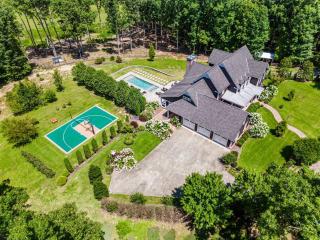 Luxury Mountain Mansion, 7BR, 8 king beds, 10000sf, Views, Pool, Sport Court, Gym, Sauna, Petting Zoo - Blue Ridge - 5