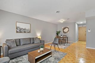 Prime 2BR Chicago Apartment - Church 304 - Evanston - 8