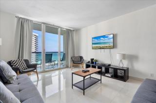 Beachfront 2 bedroom at Tides Hollywood 8th floor - Hollywood - 0