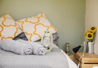 Silverstone Glamping and Pre-Pitched Camping with intentsGP - Silverstone - 4