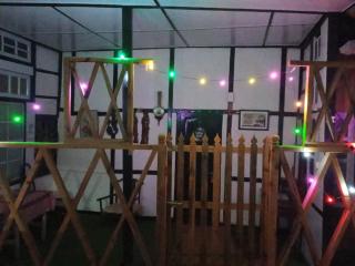 Royal Pine Homestay - Shillong - 2