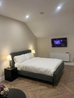 Attic Room in Citywest - Dublin - 7