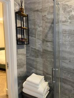 Attic Room in Citywest - Dublin - 4