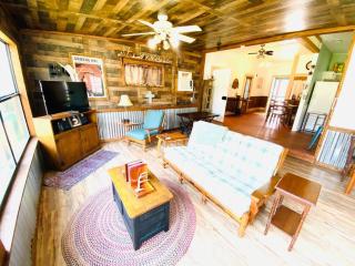 Casa Bandera~Downtown Bandera, TX. - 2