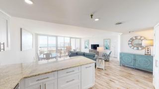 Bridgewater Bliss Luxurious Oceanfront Penthouse - 3