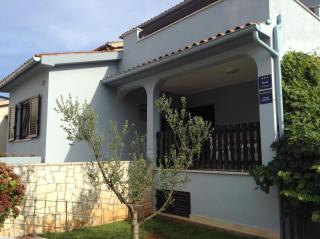 The blue house - Vinkuran - 7